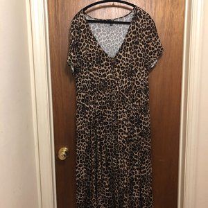 Torrid Cheetah Print Dress Size 2 EUC